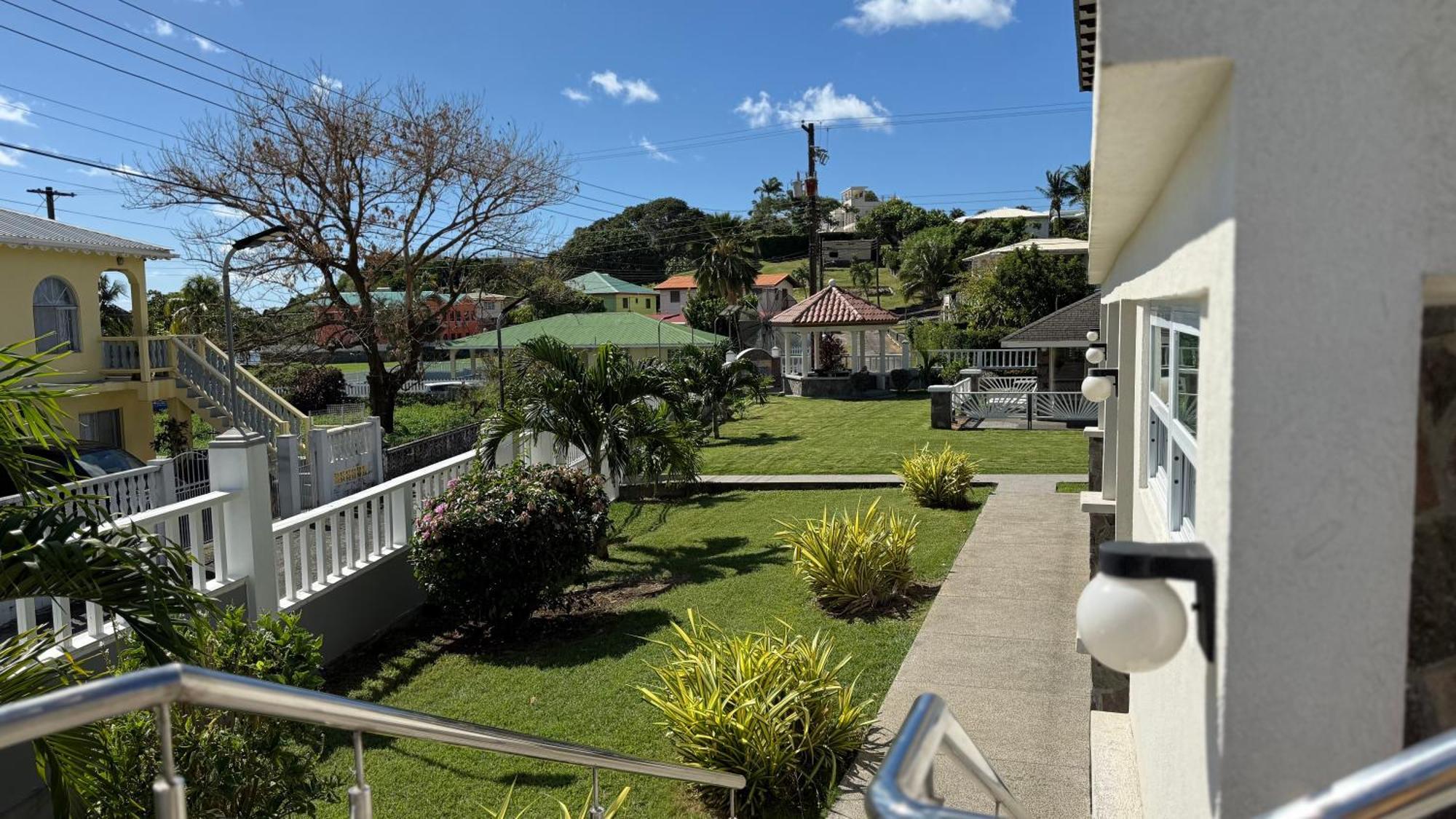 Stonetrail Hotel Arnos Vale Exterior foto